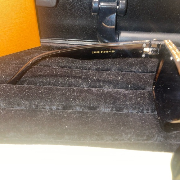 Louis Vuitton Black Sunglasses with Gold Accents - Picture 6 of 10
